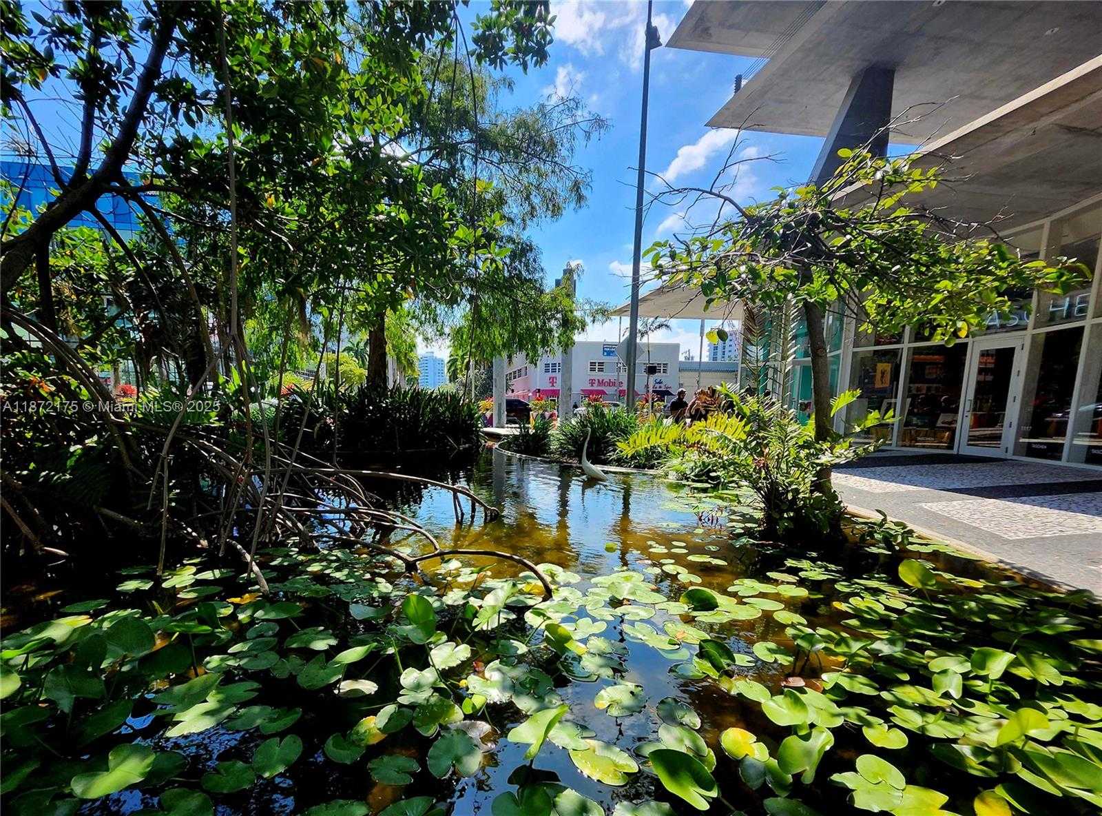 Small Image of 1666 WEST AVE #312, Miami Beach Number 36