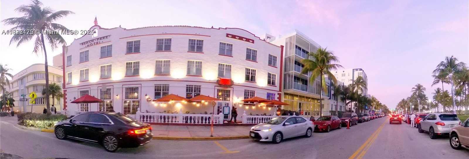 Small Image of 1666 WEST AVE #312, Miami Beach Number 43