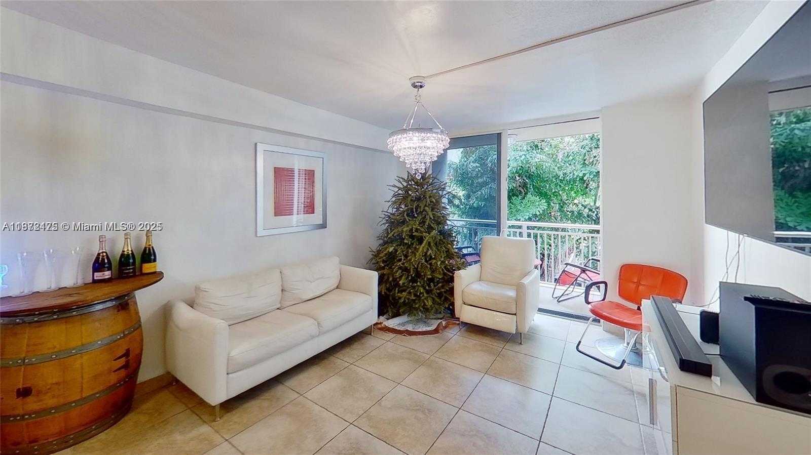 Small Image of 1666 WEST AVE #312, Miami Beach Number 5