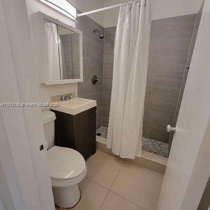 Small Image of 1845 PEMBROKE RD #3-22, Hollywood Number 13