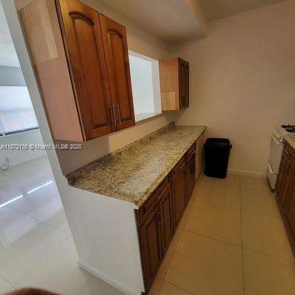 Small Image of 1845 PEMBROKE RD #3-22, Hollywood Number 16