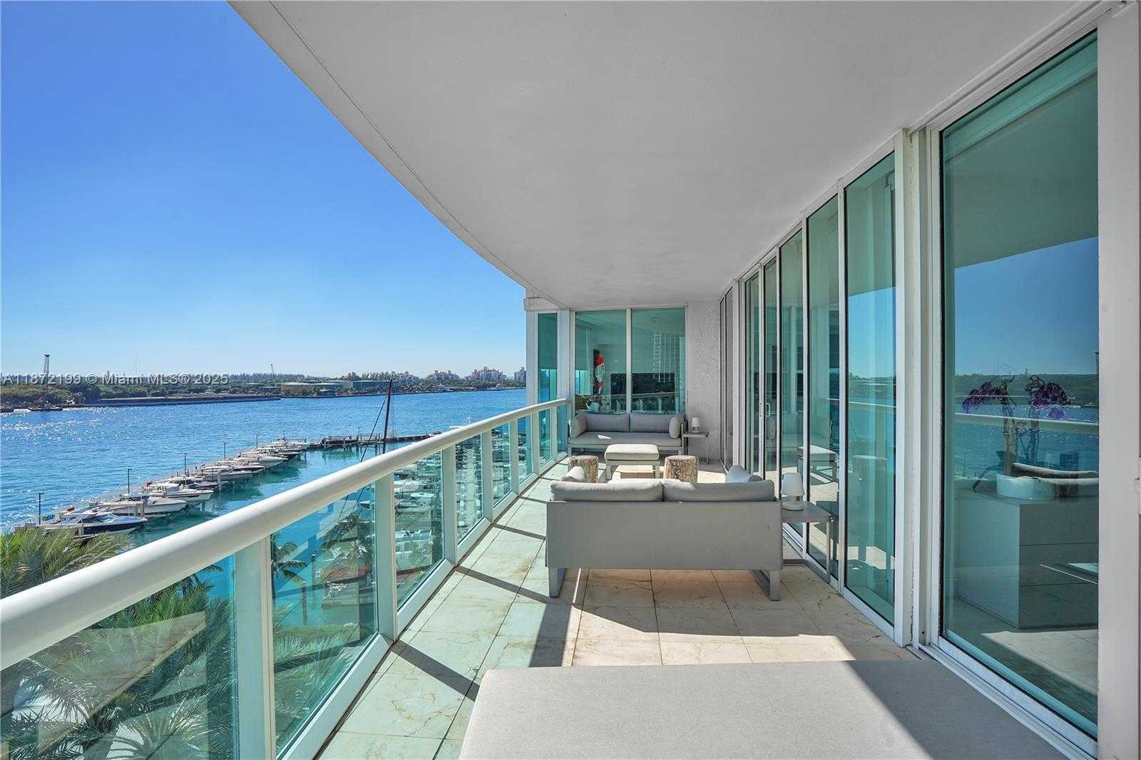 Small Image of 1000 SOUTH POINTE DR #604, Miami Beach Number 14
