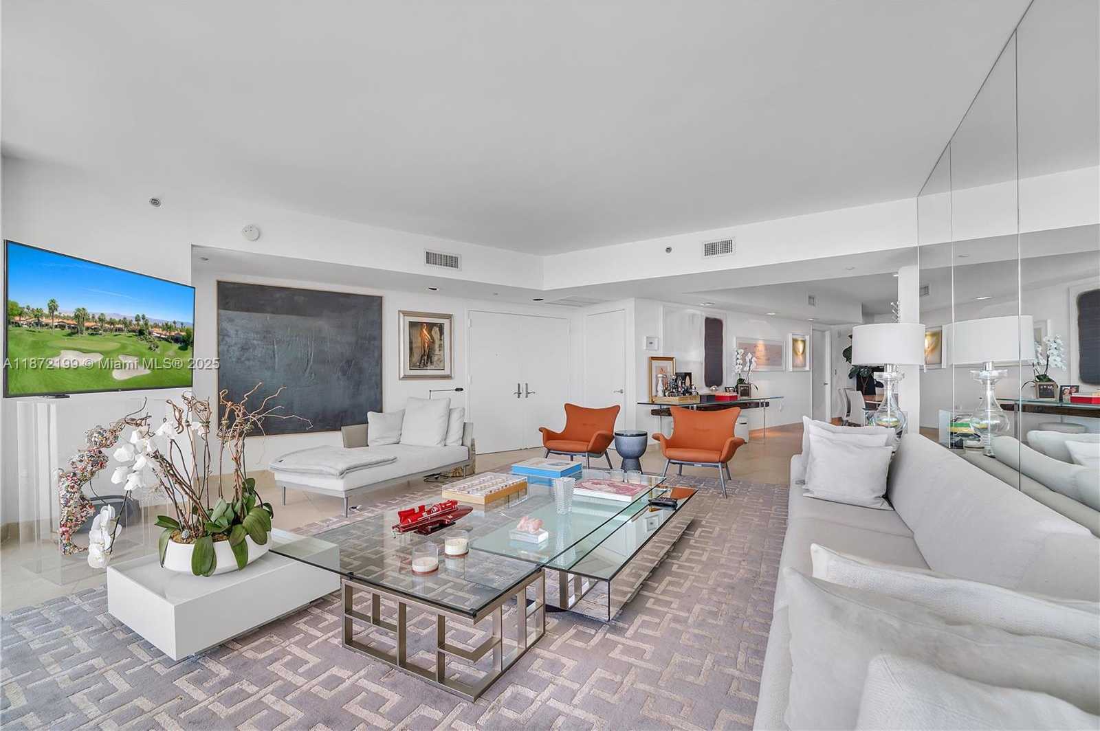 Small Image of 1000 SOUTH POINTE DR #604, Miami Beach Number 20