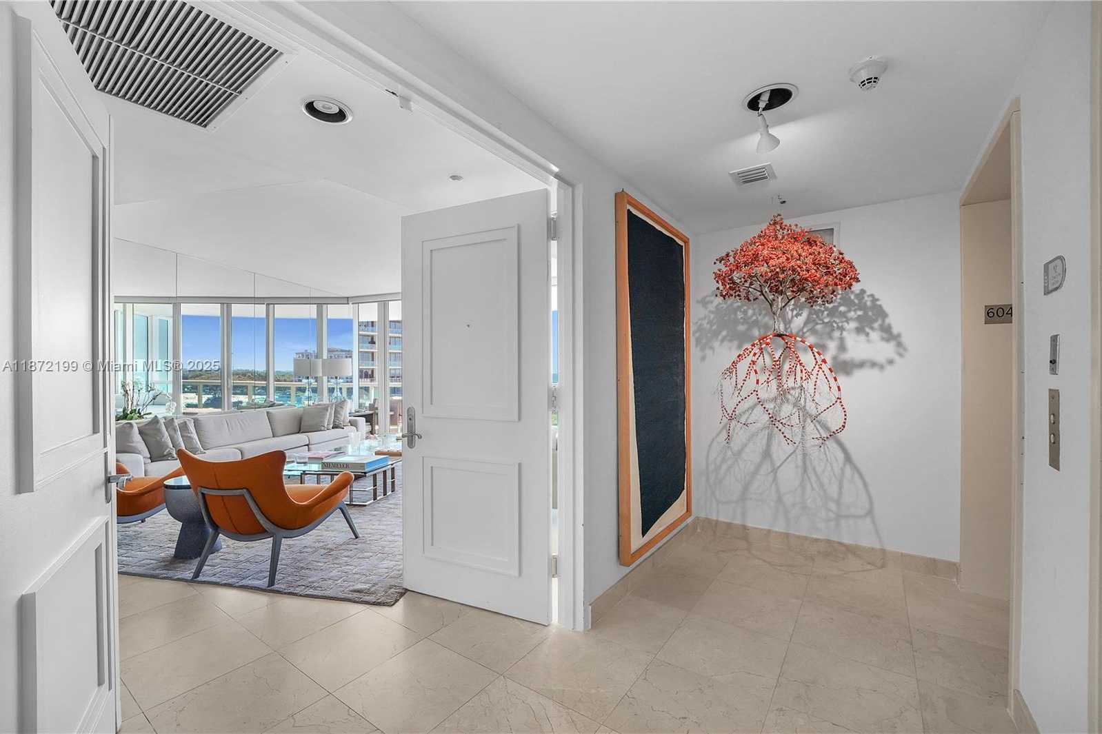 Small Image of 1000 SOUTH POINTE DR #604, Miami Beach Number 37