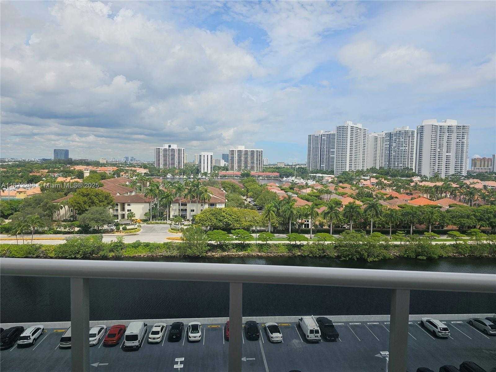 Small Image of 3675 NORTH COUNTRY CLUB DR #1001, Aventura Number 26
