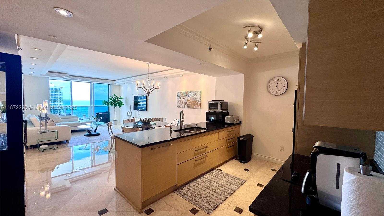 Small Image of 1830 SOUTH OCEAN DR #2211, Hallandale Beach Number 11