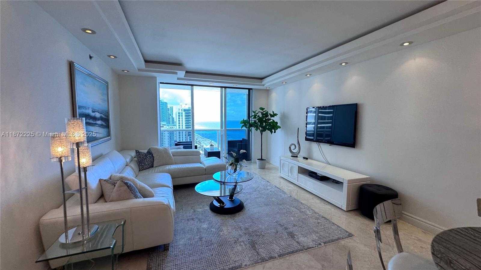 Small Image of 1830 SOUTH OCEAN DR #2211, Hallandale Beach Number 14