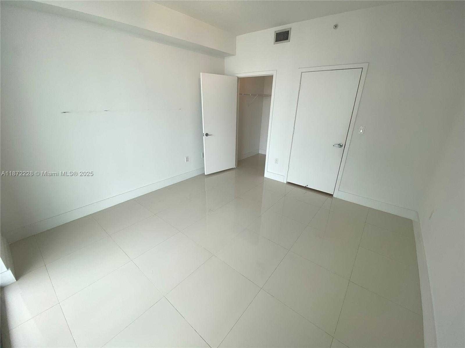 Small Image of 79 SOUTH WEST 12 ST #3810-S, Miami Number 10