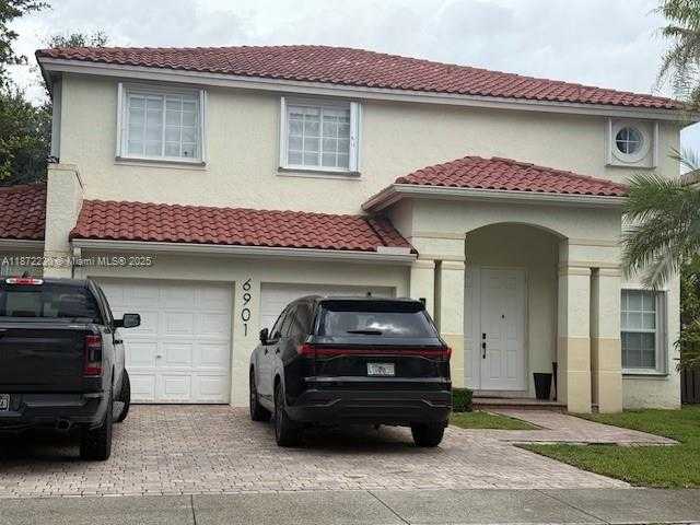 Small Image of 6901 NORTH WEST 112TH AVE, Doral Number 4