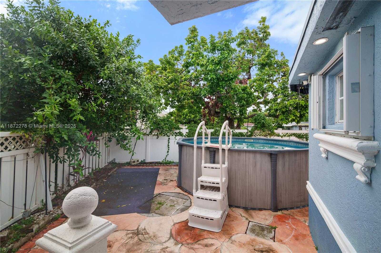 Small Image of 951 NORTH WEST 148TH ST, Miami Number 29