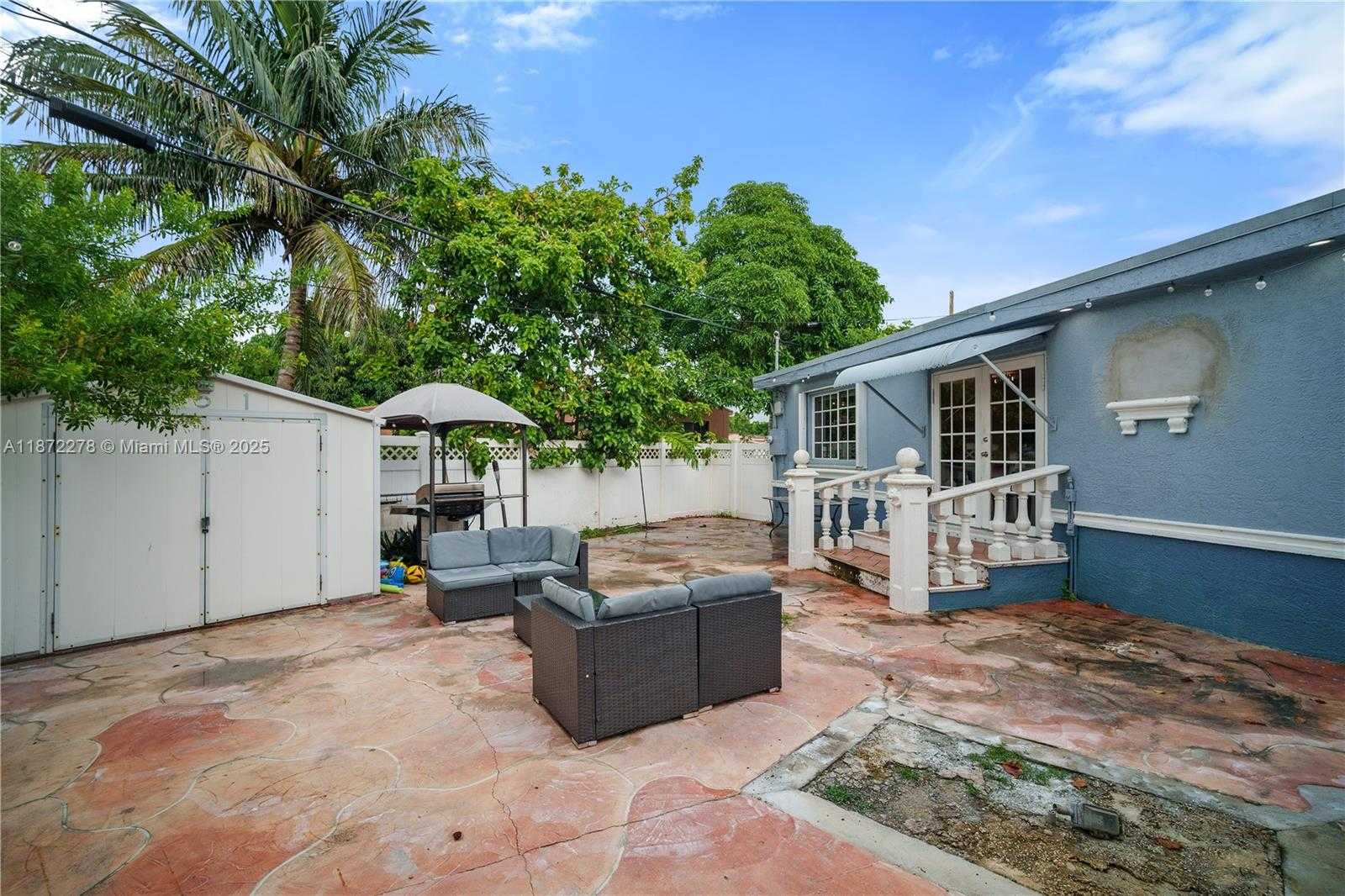 Small Image of 951 NORTH WEST 148TH ST, Miami Number 30