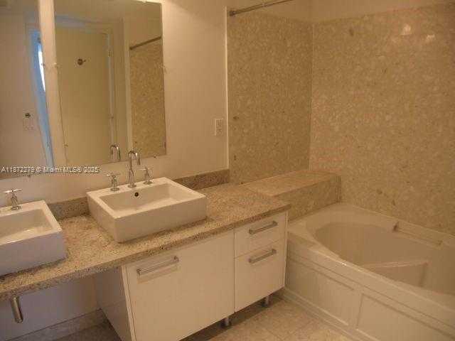 Small Image of 185 SOUTH WEST 7TH ST #2803, Miami Number 7