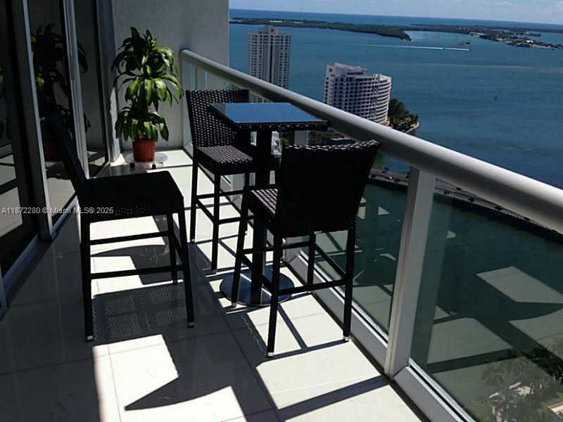 Small Image of 495 BRICKELL AV #3709, Miami Number 9
