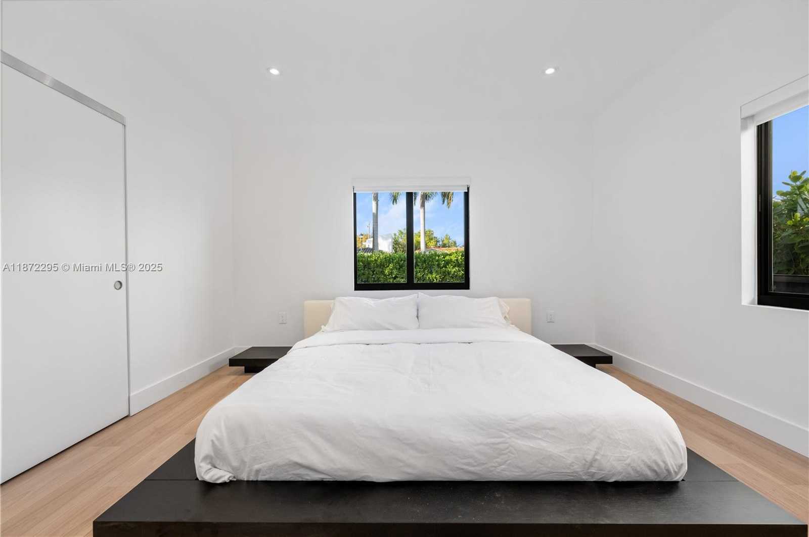 Small Image of 900 WEST 47TH CT, Miami Beach Number 11