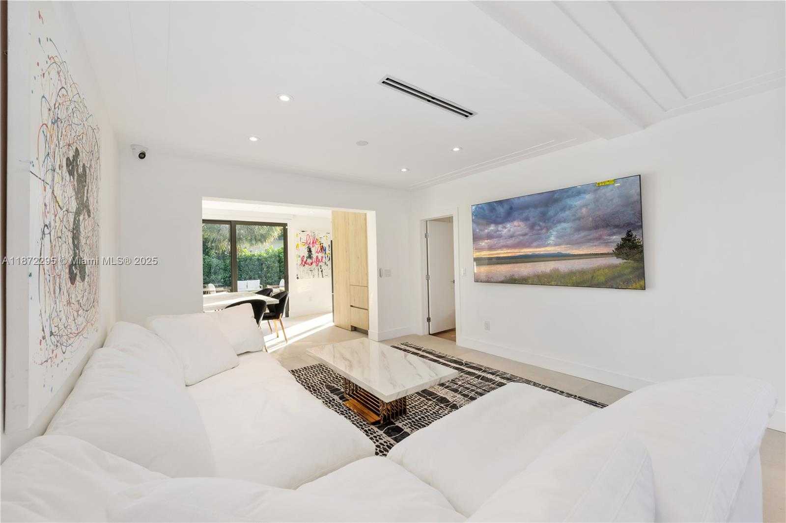 Small Image of 900 WEST 47TH CT, Miami Beach Number 17