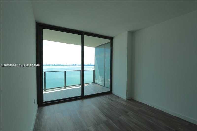 Small Image of 460 NORTH EAST 28 ST #2505, Miami Number 12