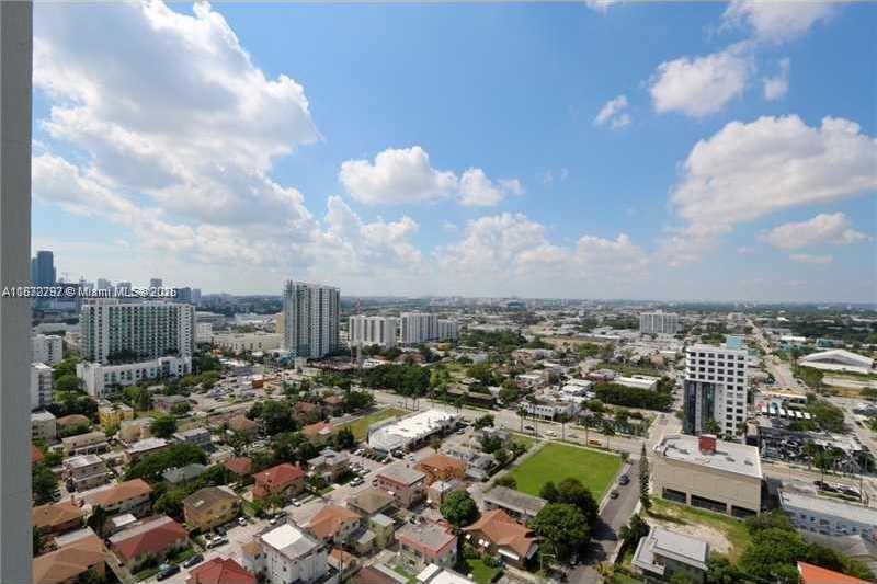 Small Image of 460 NORTH EAST 28 ST #2505, Miami Number 19