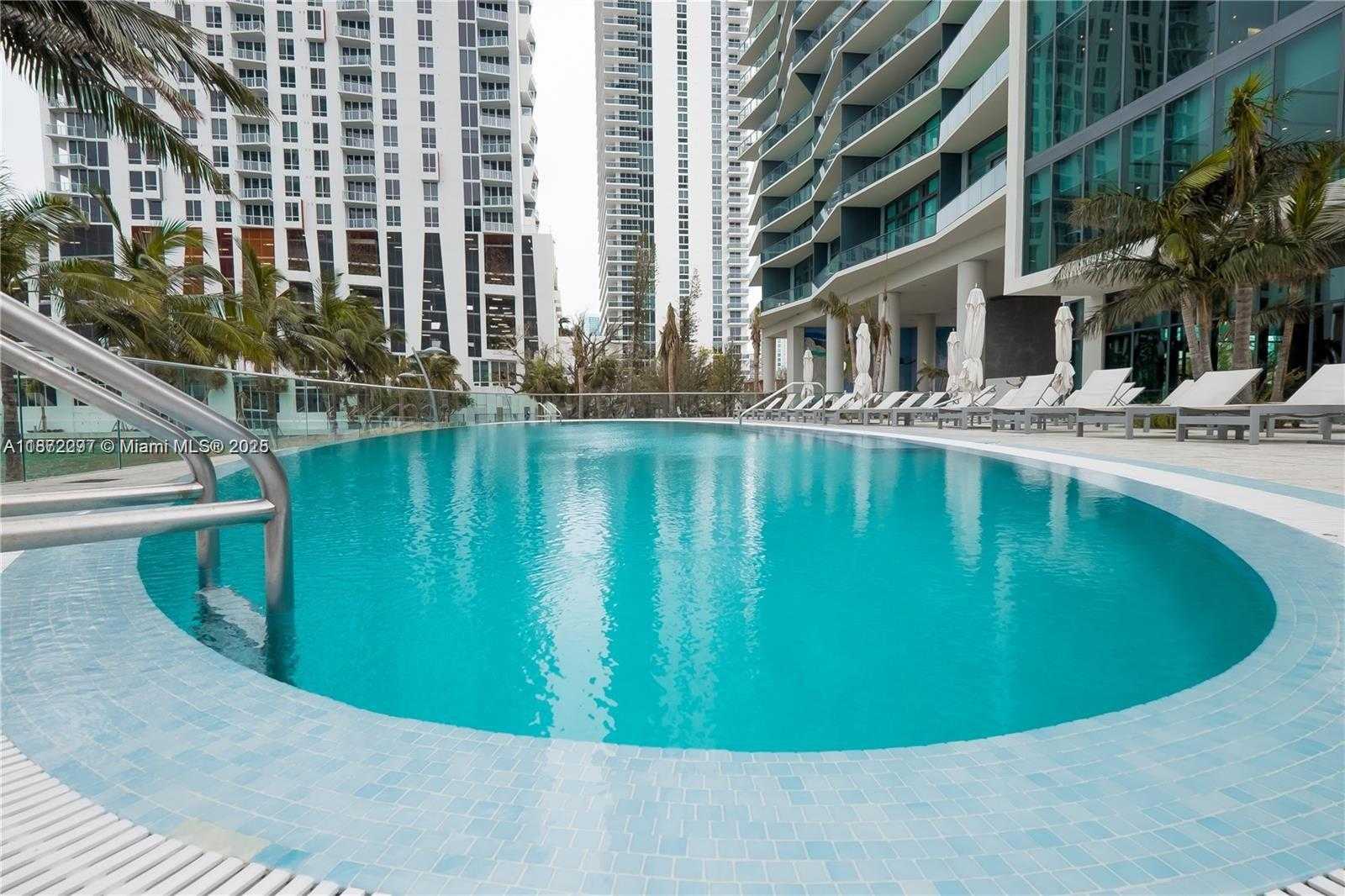 Small Image of 460 NORTH EAST 28 ST #2505, Miami Number 26
