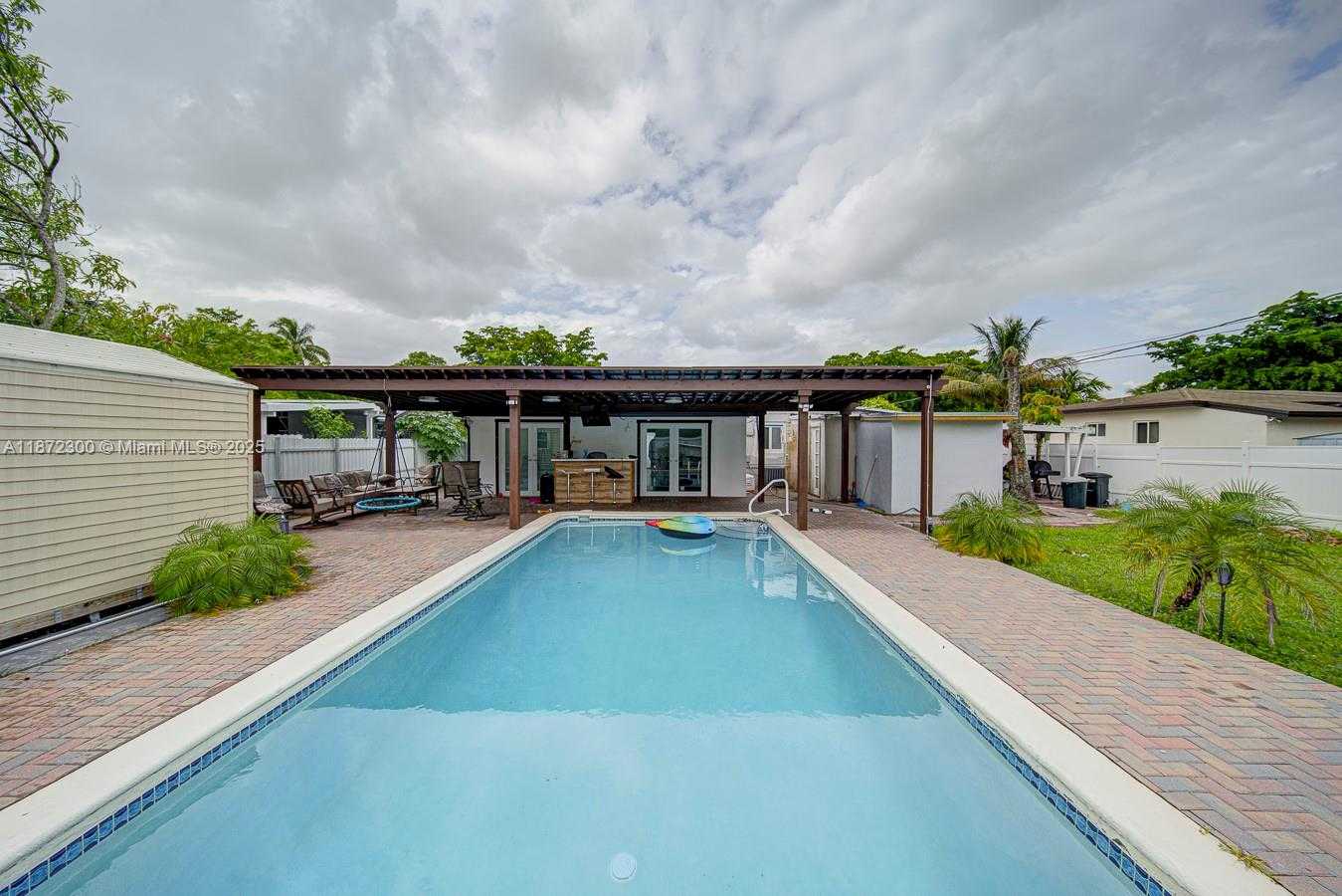 Small Image of 1070 NORTH WEST 132ND ST, North Miami Number 18