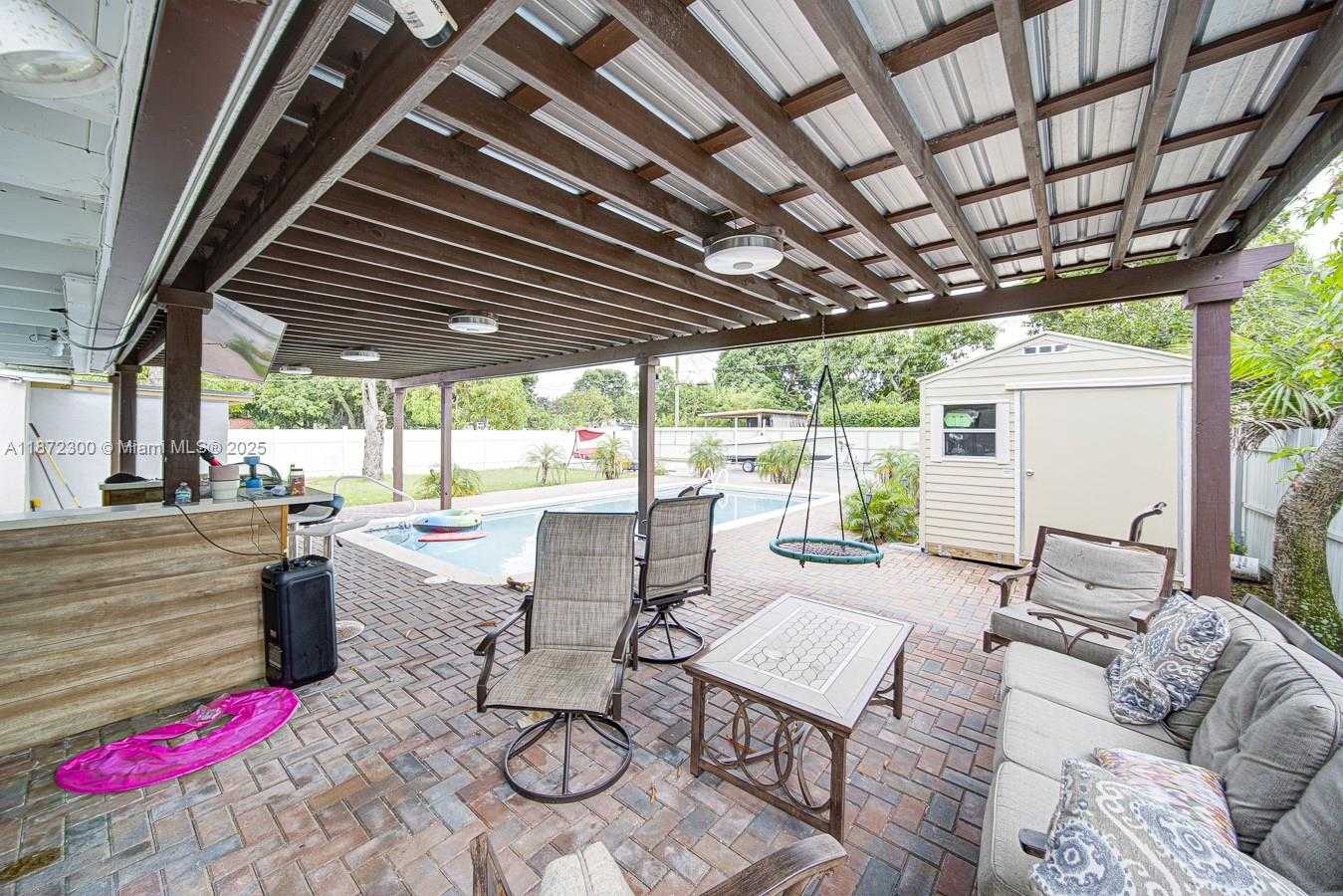 Small Image of 1070 NORTH WEST 132ND ST, North Miami Number 25
