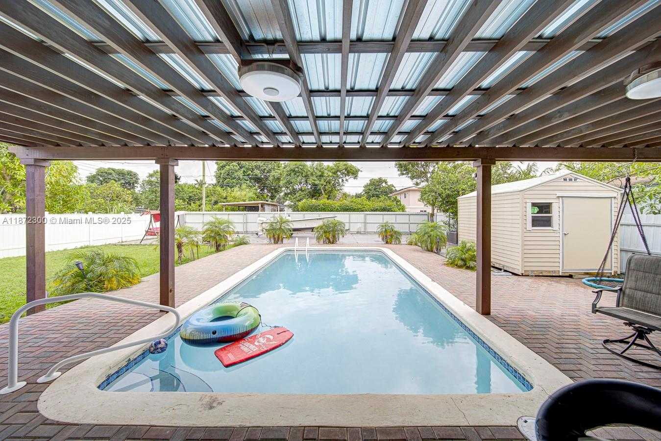 Small Image of 1070 NORTH WEST 132ND ST, North Miami Number 26