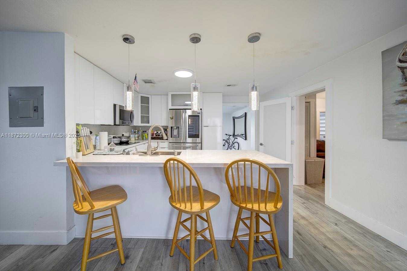 Small Image of 1070 NORTH WEST 132ND ST, North Miami Number 8