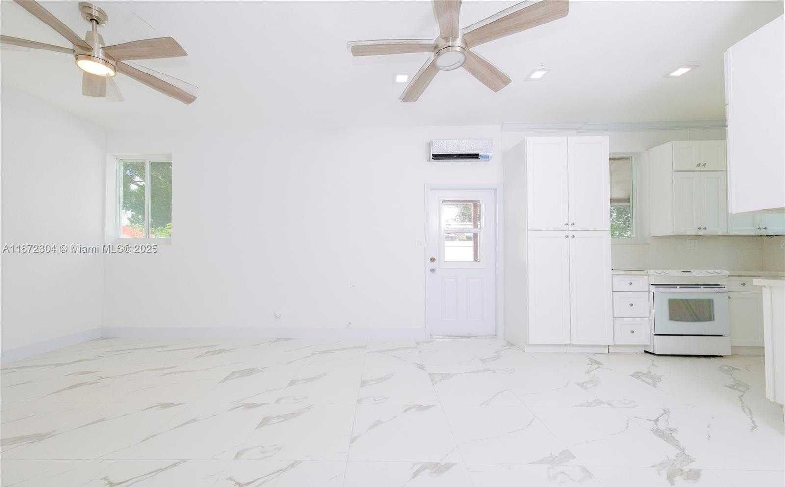 Small Image of 205 SOUTH EAST 4TH ST, Dania Beach Number 11