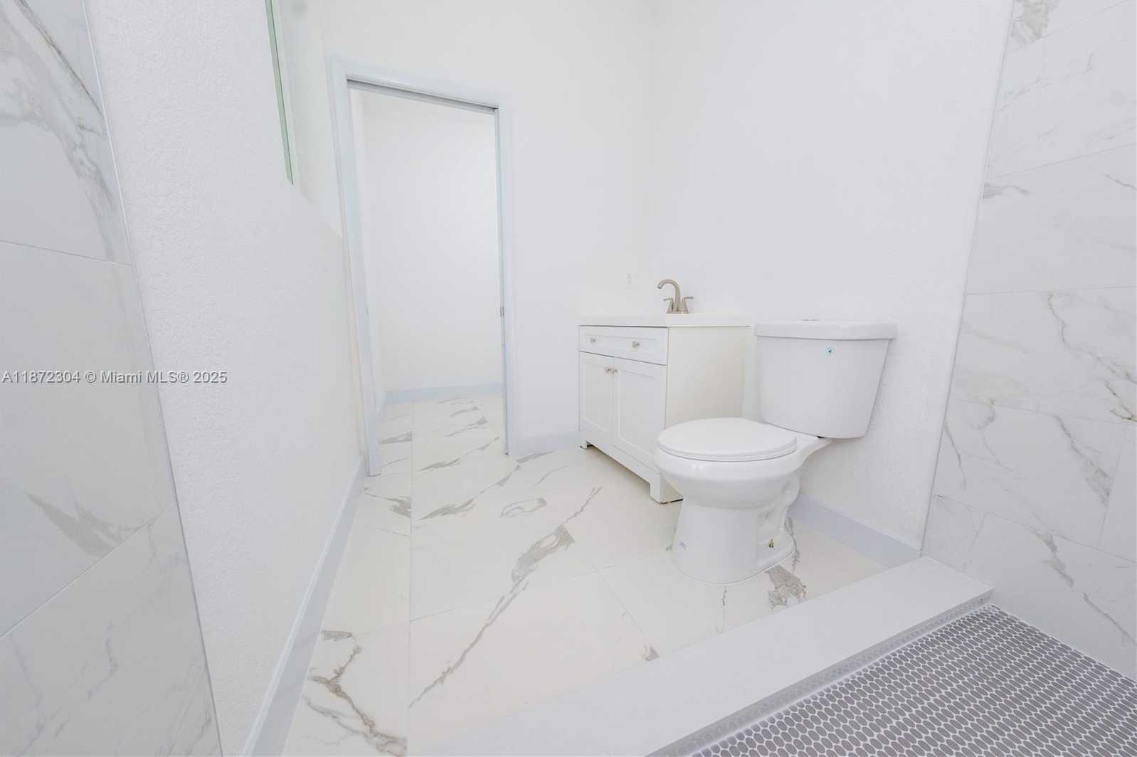 Small Image of 205 SOUTH EAST 4TH ST, Dania Beach Number 23