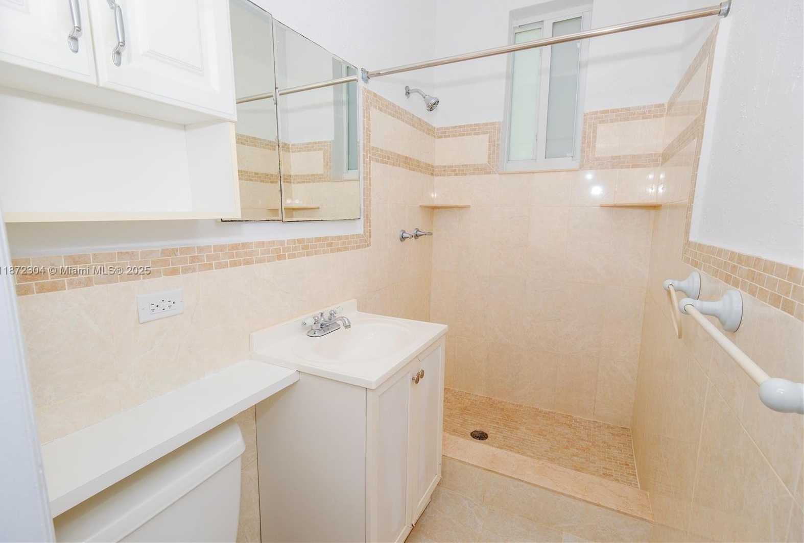 Small Image of 205 SOUTH EAST 4TH ST, Dania Beach Number 30
