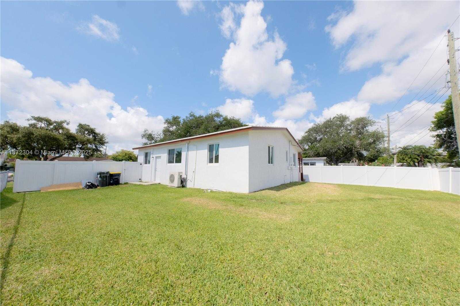 Small Image of 205 SOUTH EAST 4TH ST, Dania Beach Number 36