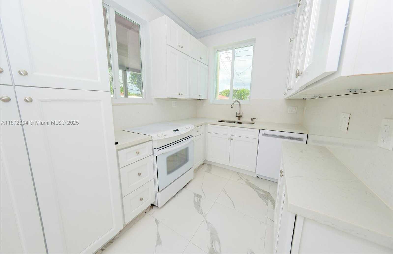 Small Image of 205 SOUTH EAST 4TH ST, Dania Beach Number 8