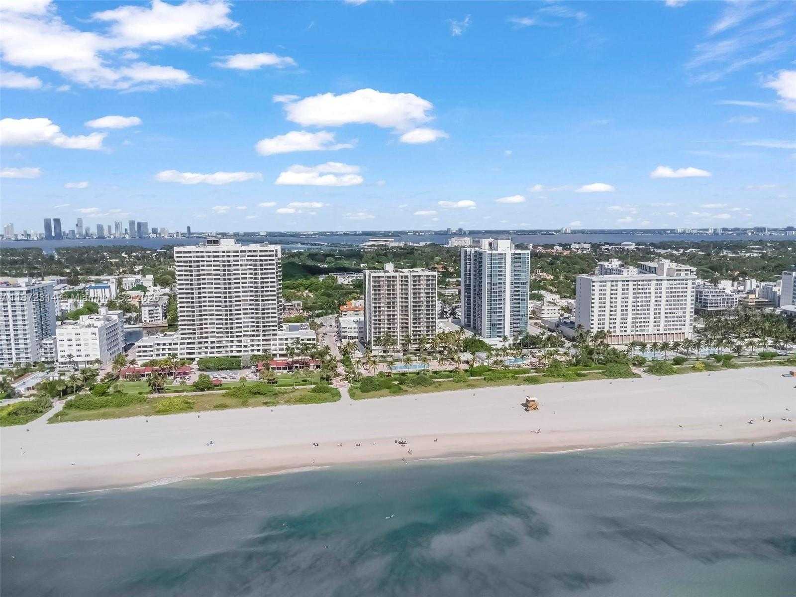 Small Image of 2625 COLLINS AVE #318, Miami Beach Number 43