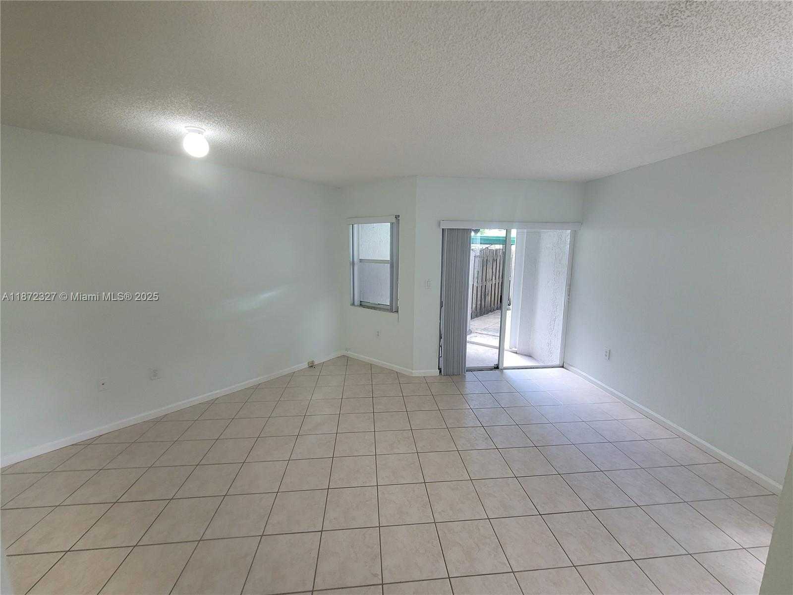 Small Image of 14385 SOUTH WEST 120TH CT #6-7, Miami Number 13
