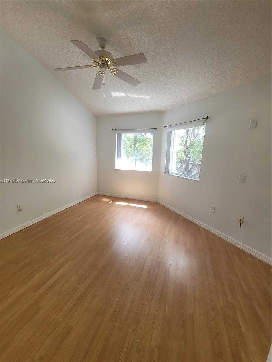 Small Image of 14385 SOUTH WEST 120TH CT #6-7, Miami Number 16