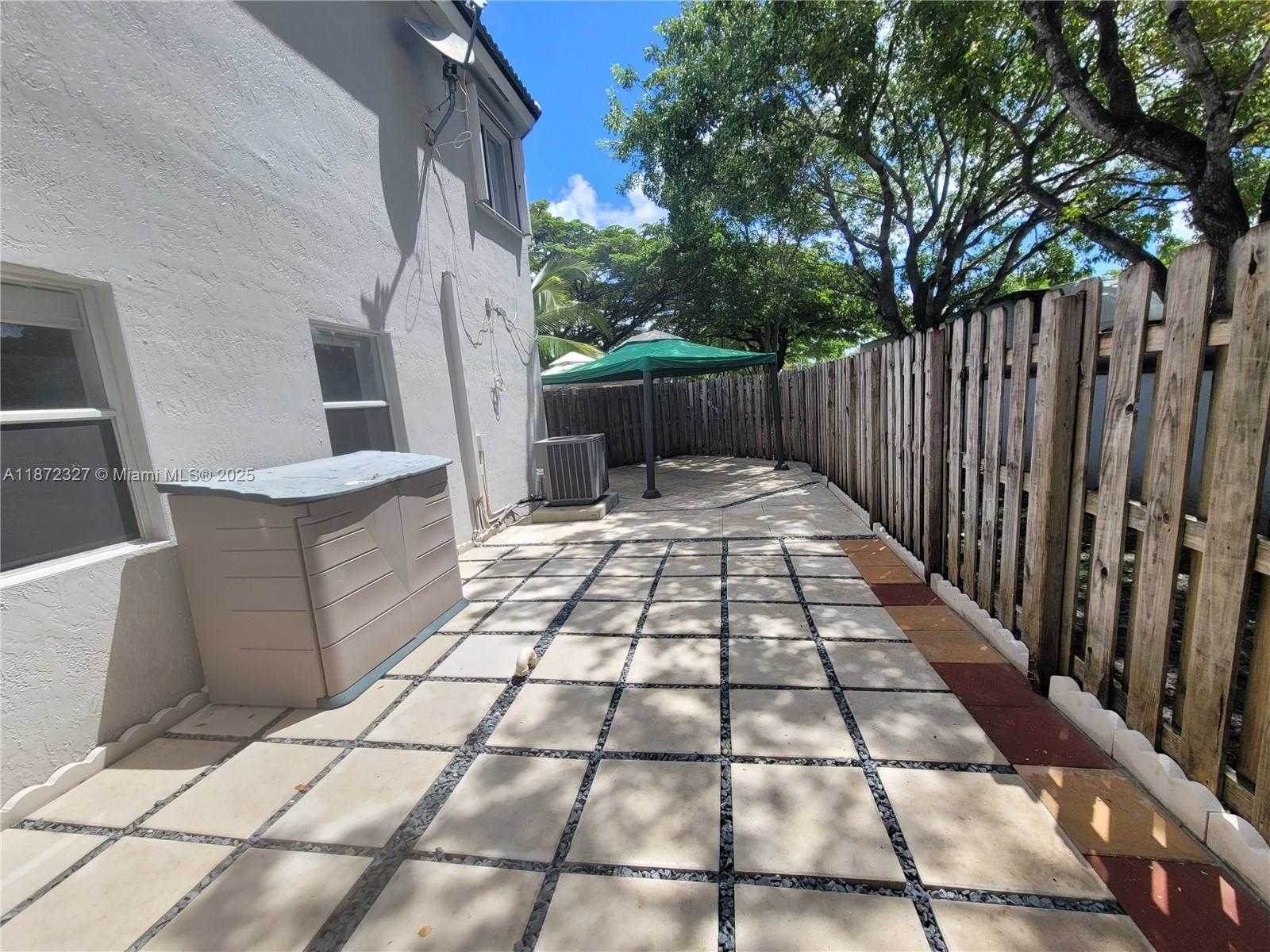 Small Image of 14385 SOUTH WEST 120TH CT #6-7, Miami Number 28
