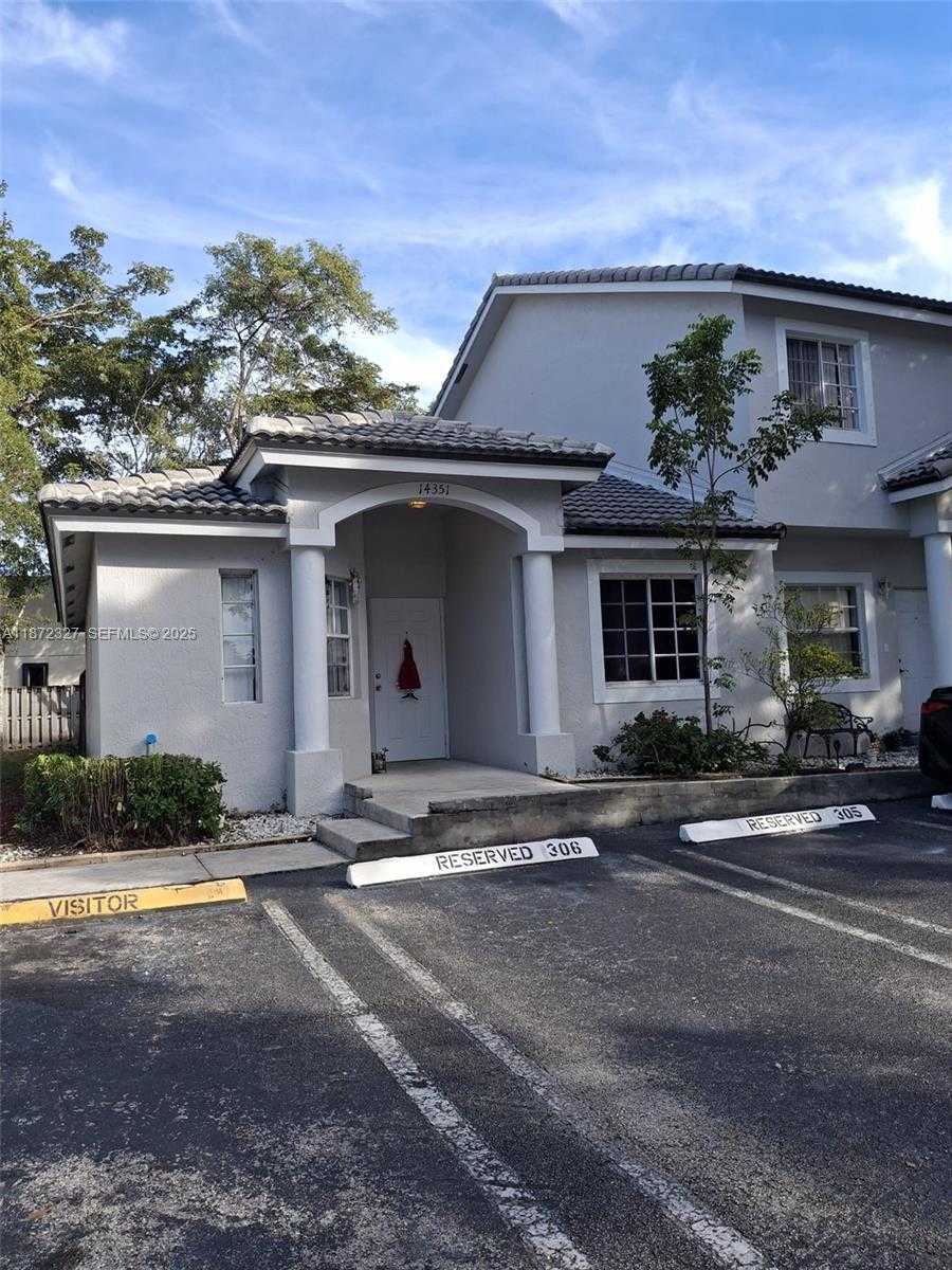 Small Image of 14385 SOUTH WEST 120TH CT #6-7, Miami Number 48