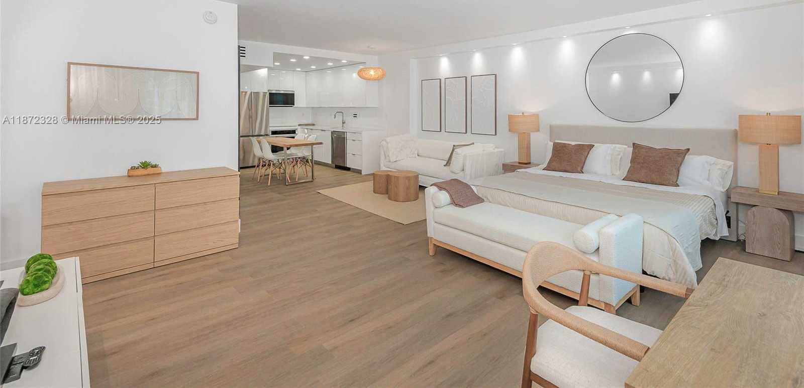 Small Image of 2301 COLLINS AVE #1442, Miami Beach Number 12