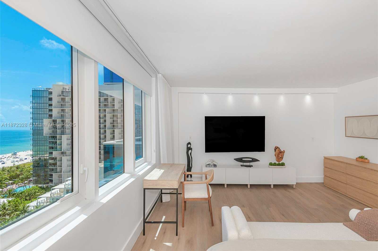 Small Image of 2301 COLLINS AVE #1442, Miami Beach Number 25
