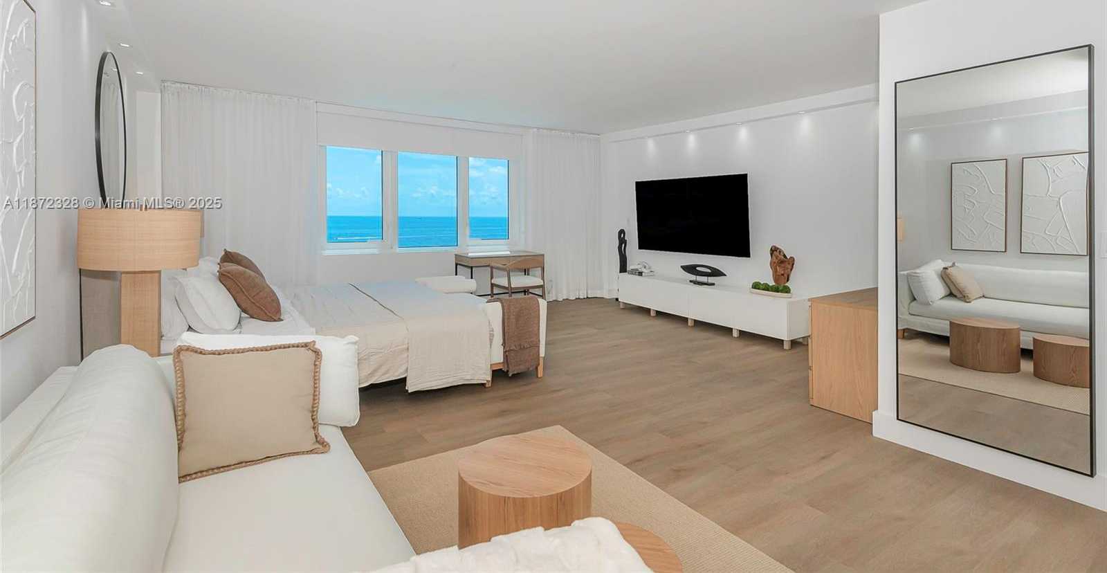Small Image of 2301 COLLINS AVE #1442, Miami Beach Number 3