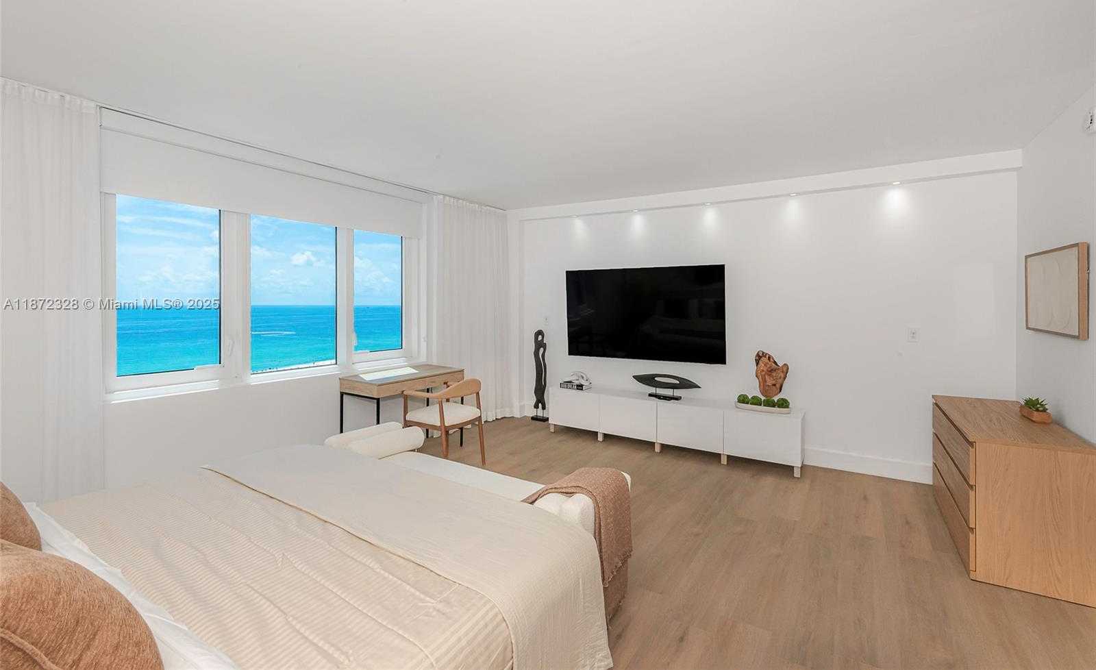 Small Image of 2301 COLLINS AVE #1442, Miami Beach Number 7
