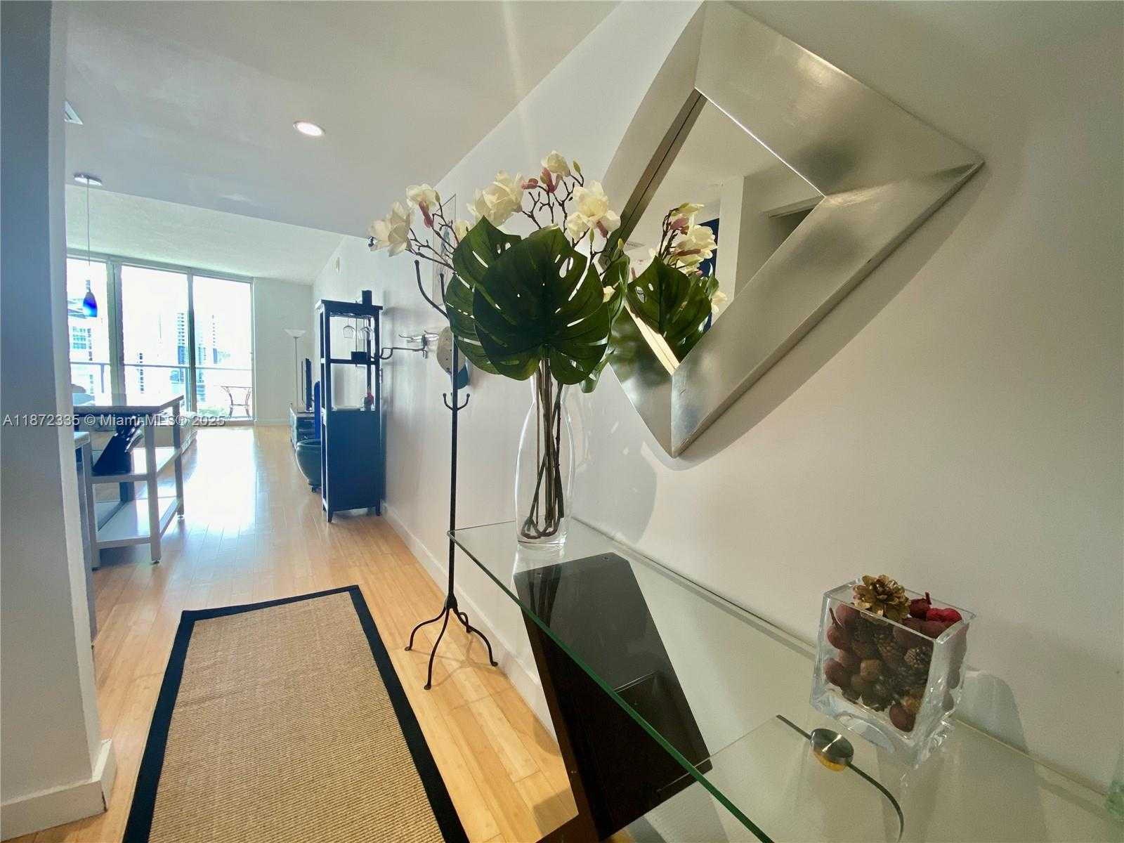 Small Image of 185 SOUTH WEST 7TH ST #1504, Miami Number 4