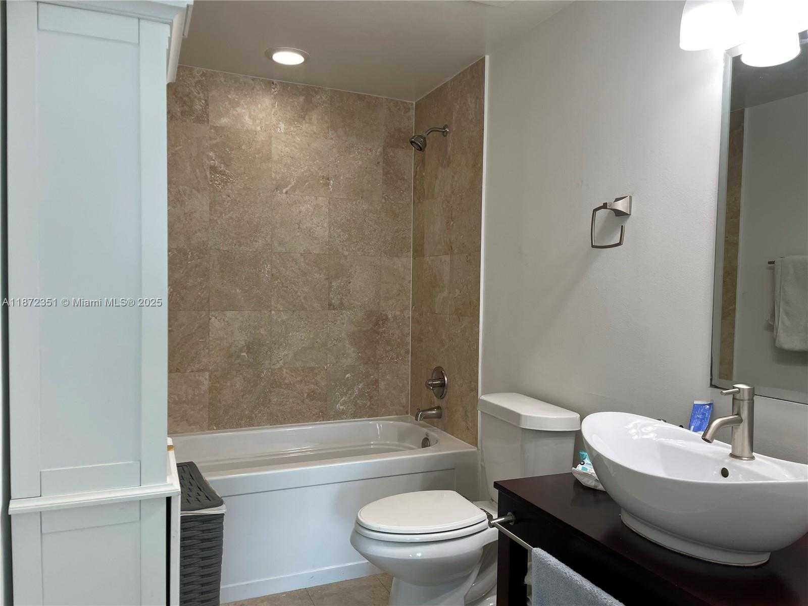 Small Image of 350 SOUTH MIAMI AVE #1113, Miami Number 14