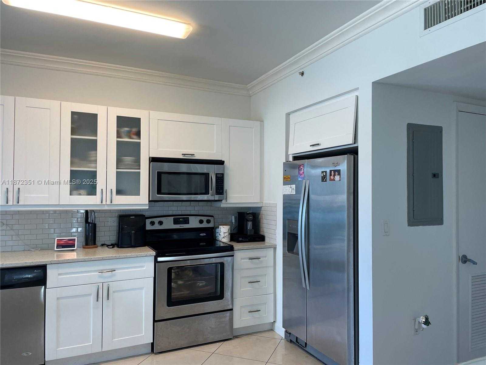 Small Image of 350 SOUTH MIAMI AVE #1113, Miami Number 5
