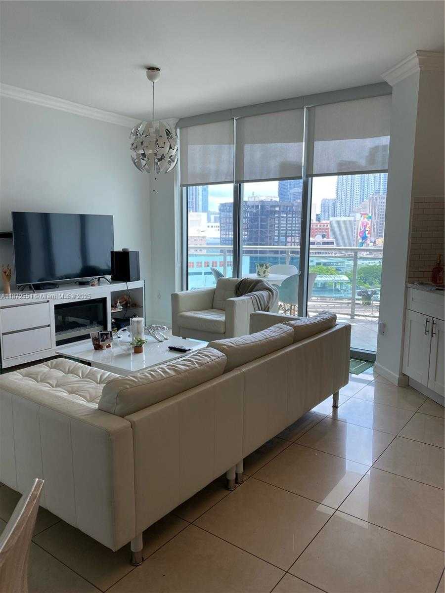 Small Image of 350 SOUTH MIAMI AVE #1113, Miami Number 9
