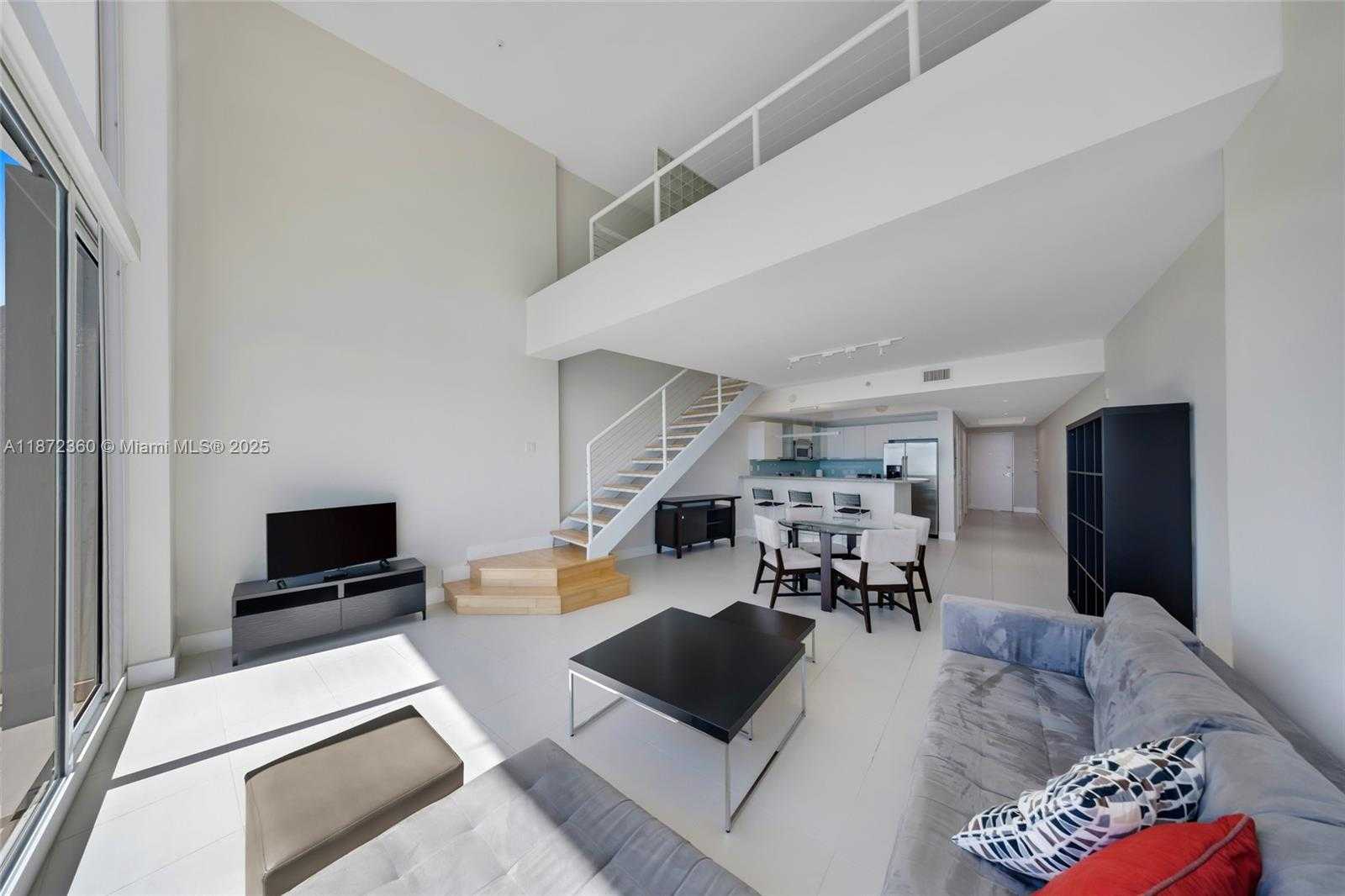 Small Image of 2000 BAY DR #407, Miami Beach Number 10