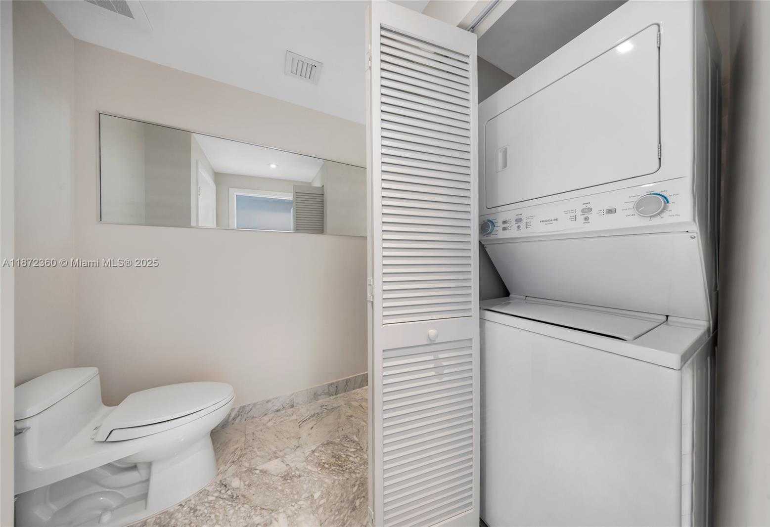 Small Image of 2000 BAY DR #407, Miami Beach Number 35