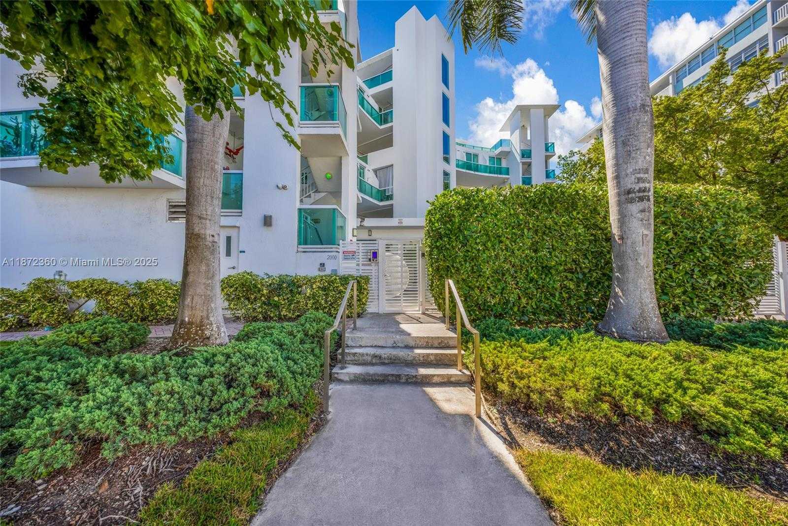 Small Image of 2000 BAY DR #407, Miami Beach Number 39