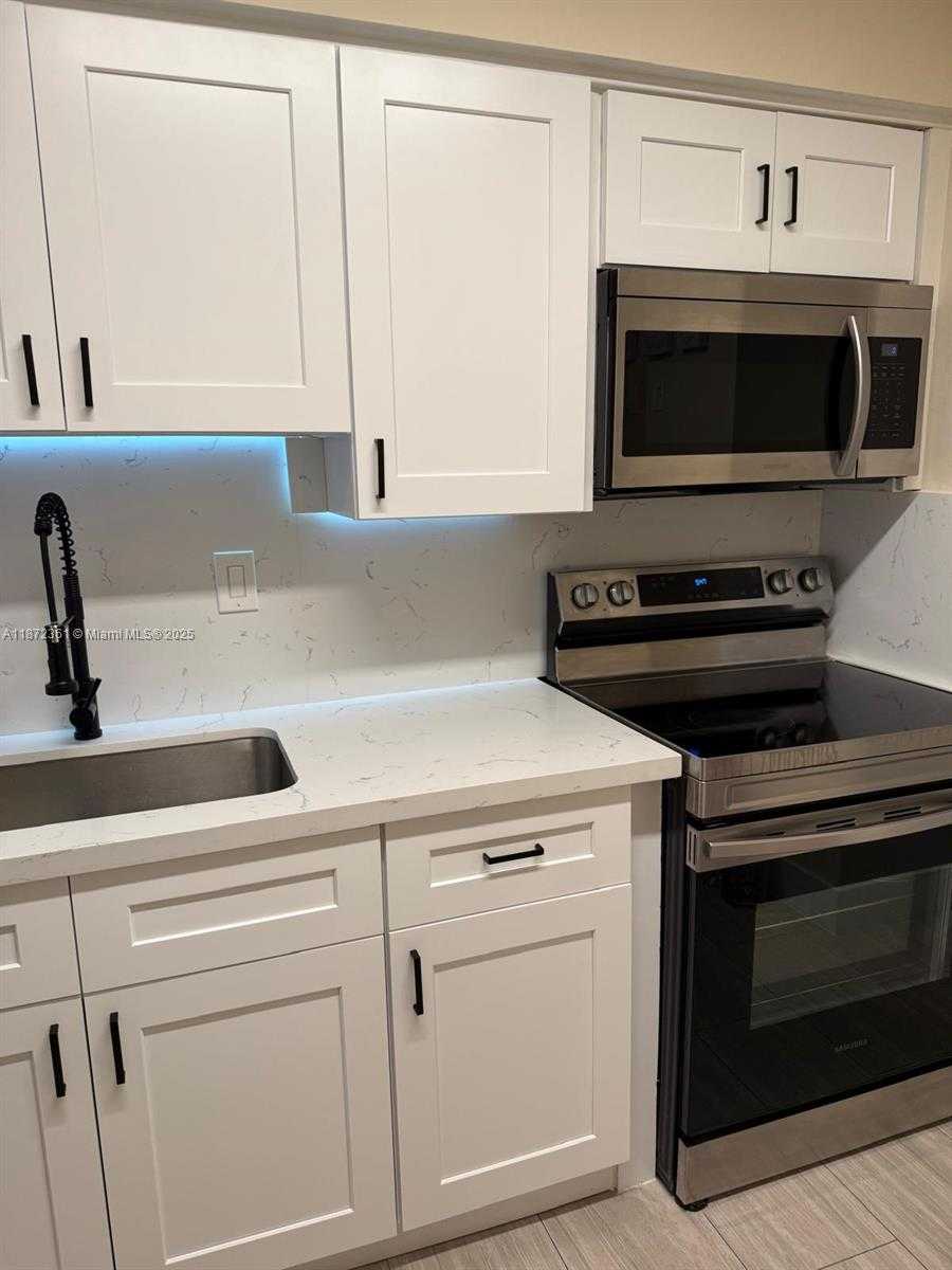 Small Image of 3300 NORTH EAST 192ND ST #414, Aventura Number 29