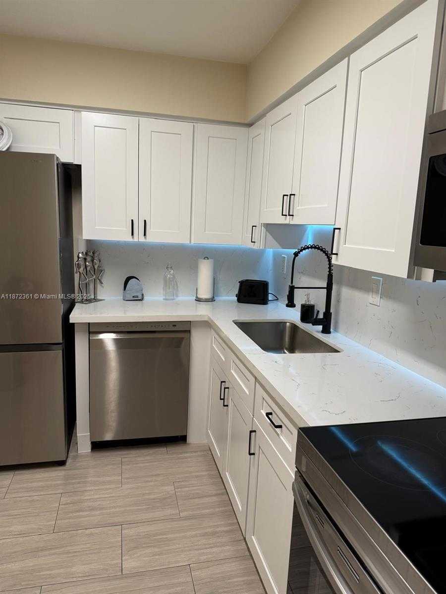 Small Image of 3300 NORTH EAST 192ND ST #414, Aventura Number 30