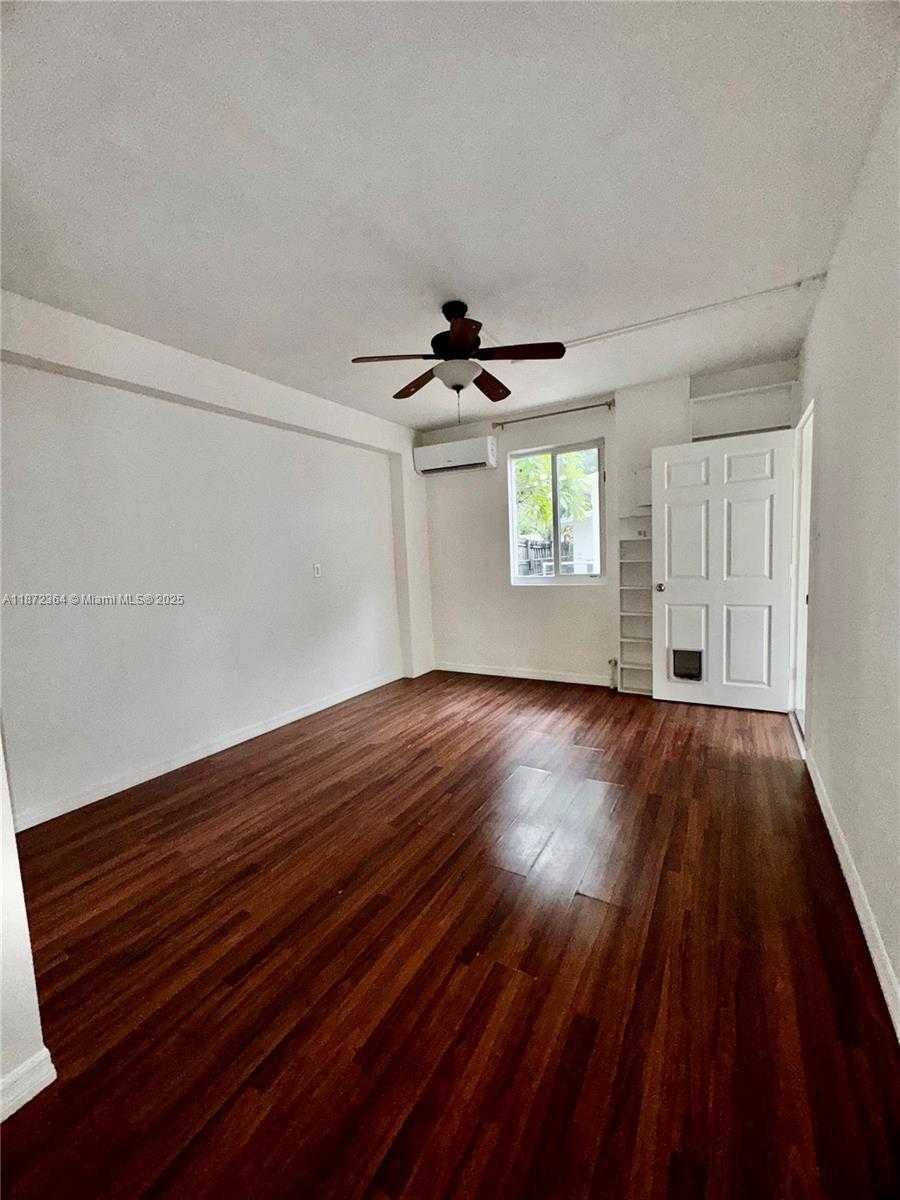 Small Image of 1601 SOUTH WEST 20TH AVE #3, Fort Lauderdale Number 4